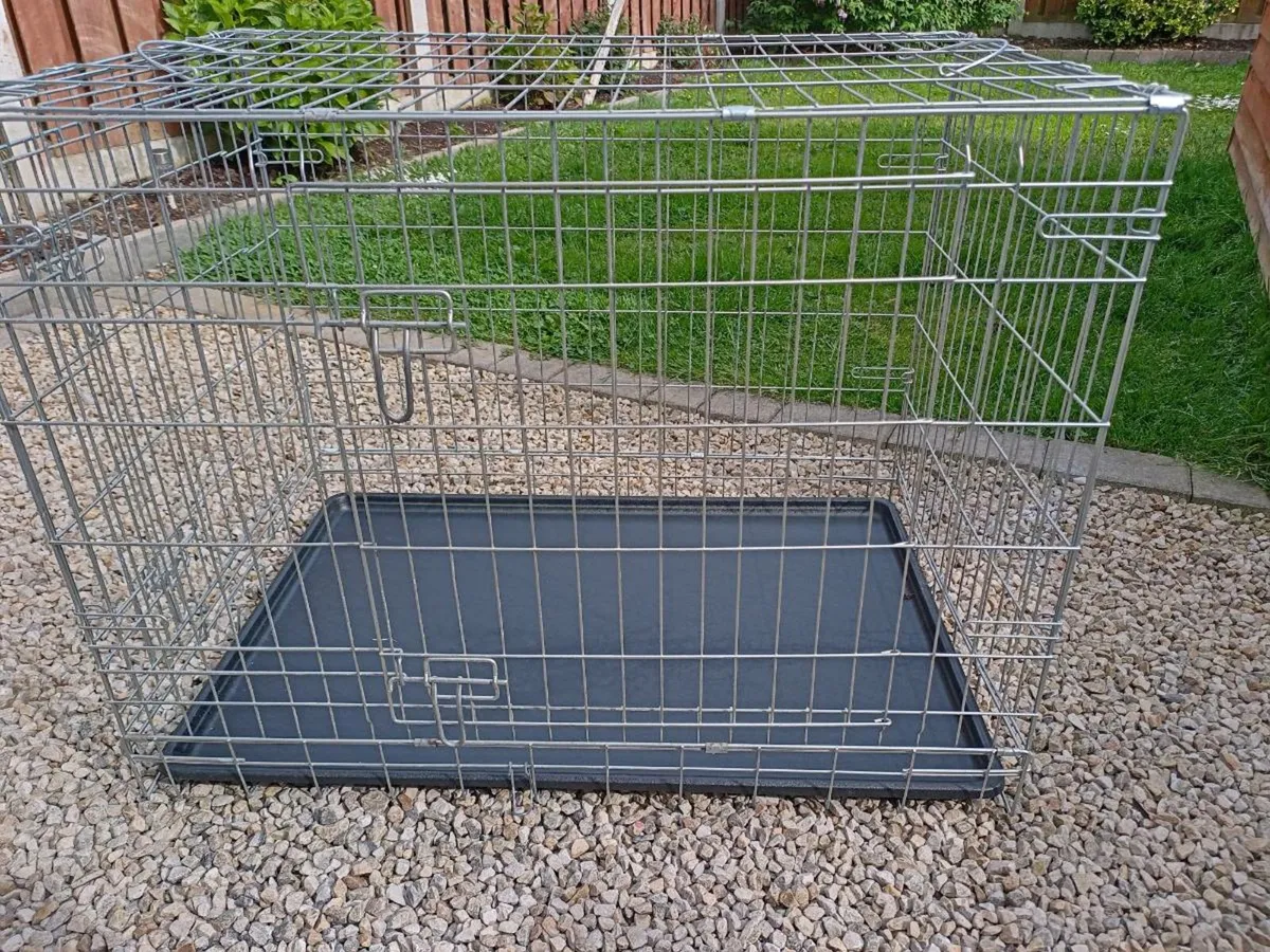 Large dog travel cage. - Image 4