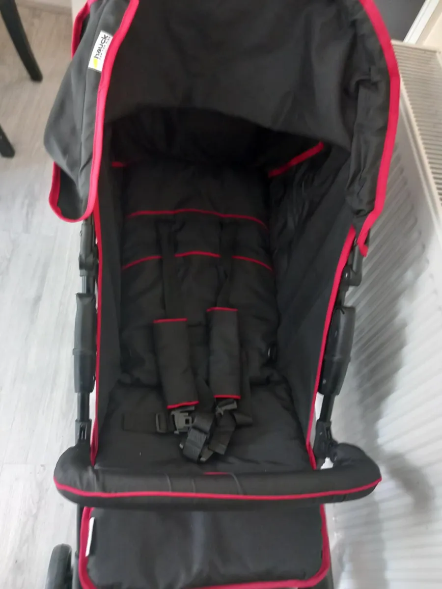 Hauck baby's buggy. - Image 3
