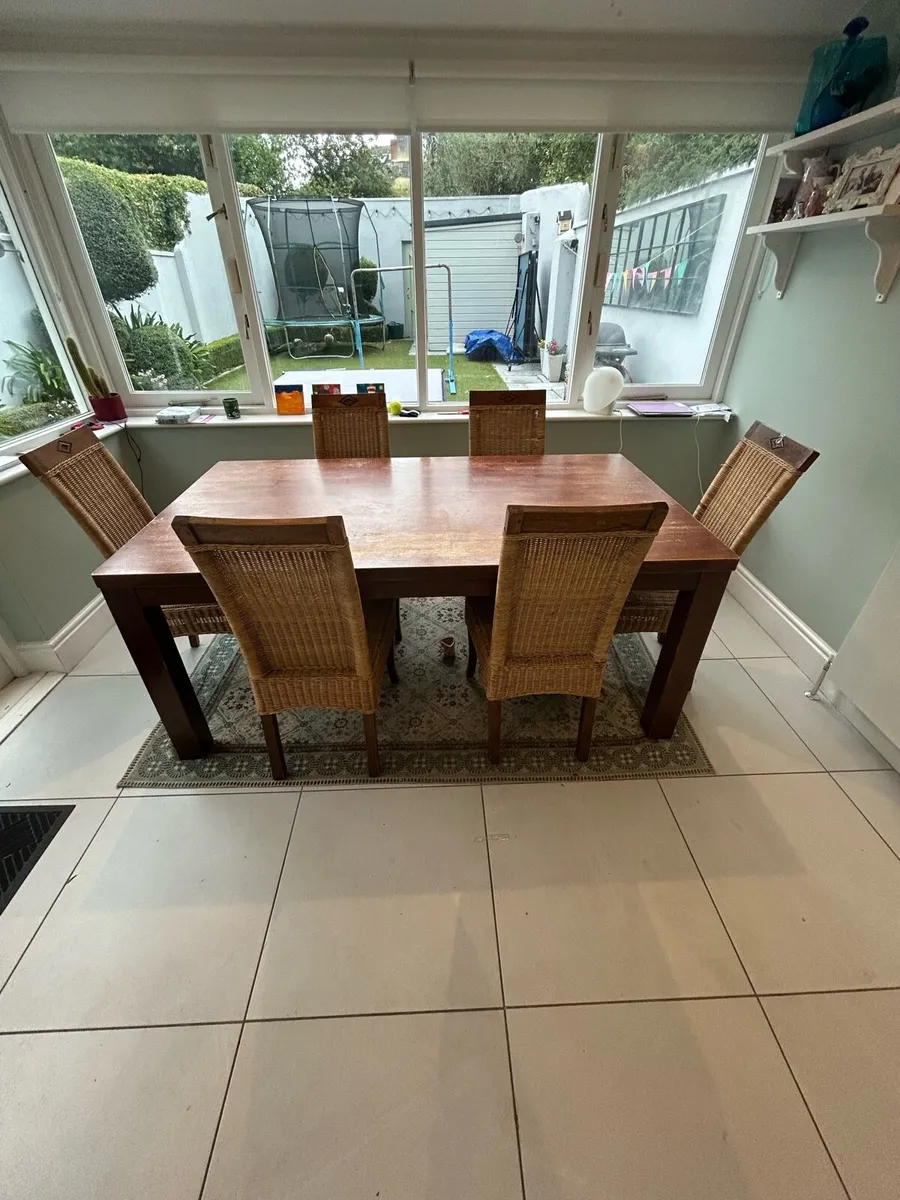 Dinning table & chairs - Image 1