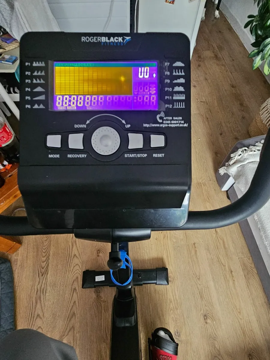 Indoor exercise bike - Image 2