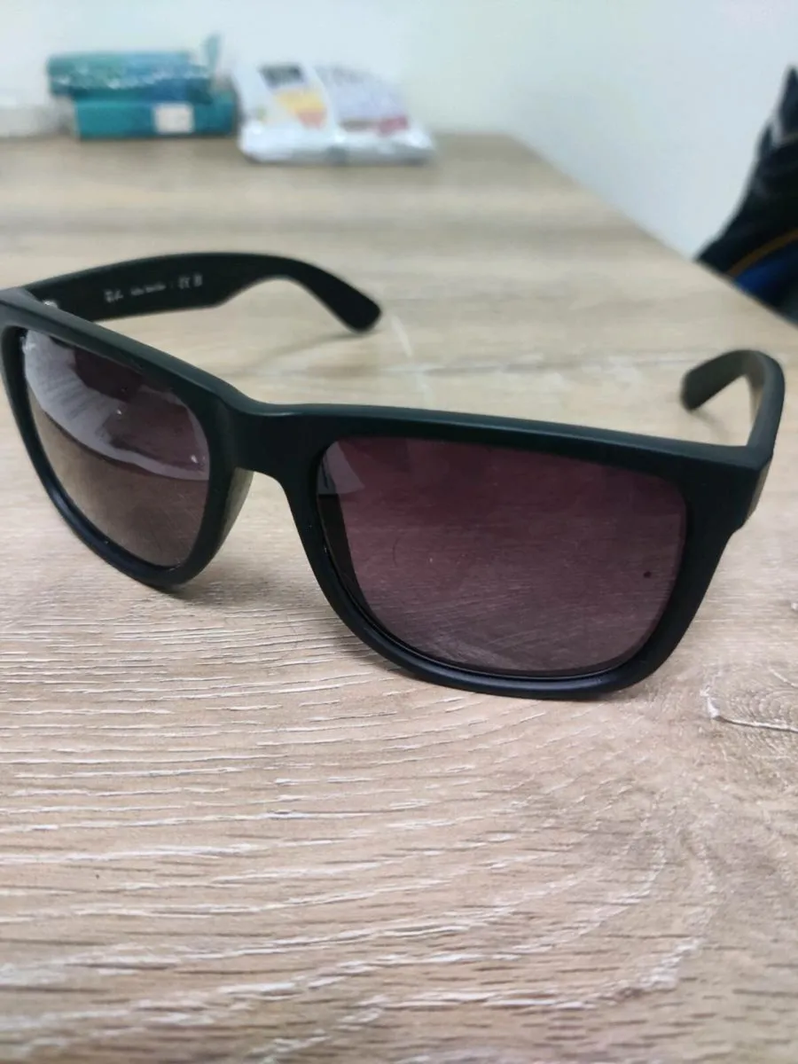Ray ban Sunglasses - Image 2