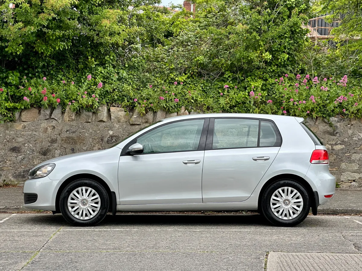 Volkswagen Golf 1.6 Diesel Hatchback | Aug 26 nct. - Image 4
