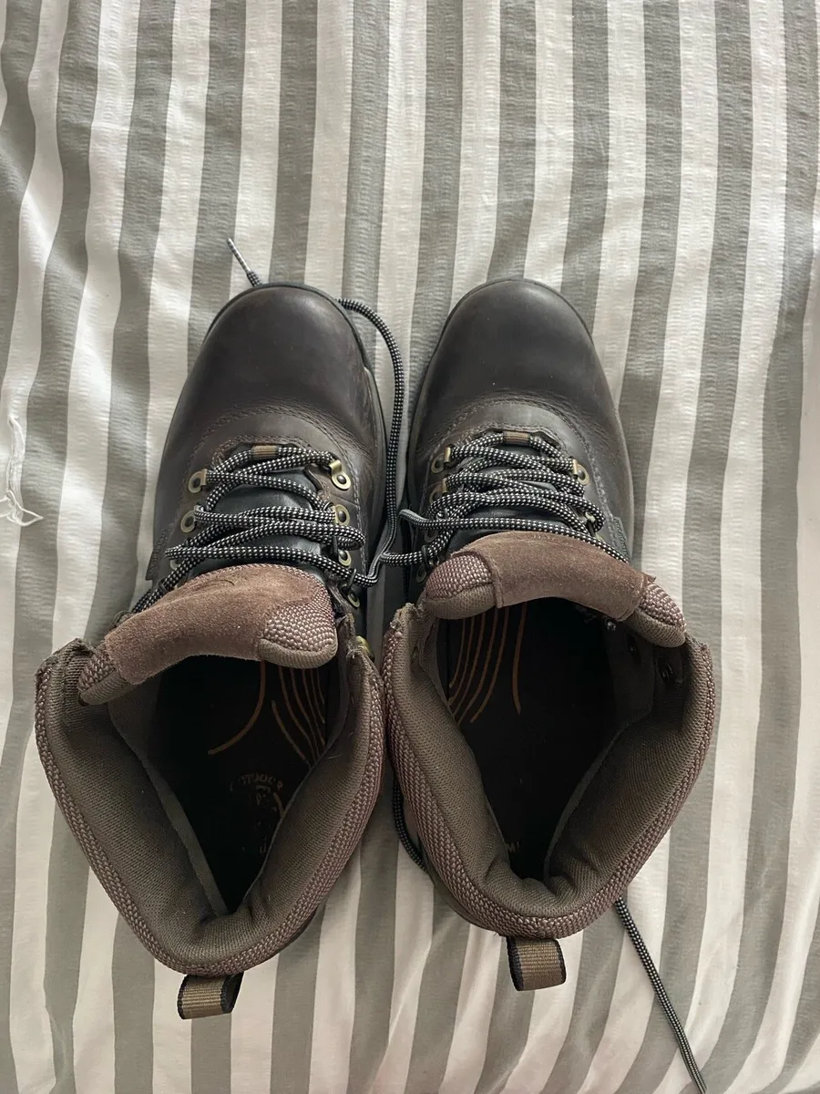 Timberland men’s boots size 10.5 - Image 3