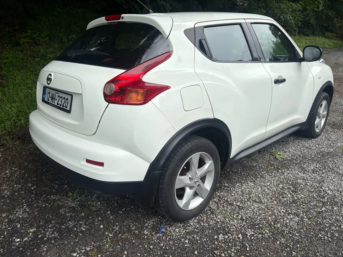 2012 Nissan Juke - Image 4