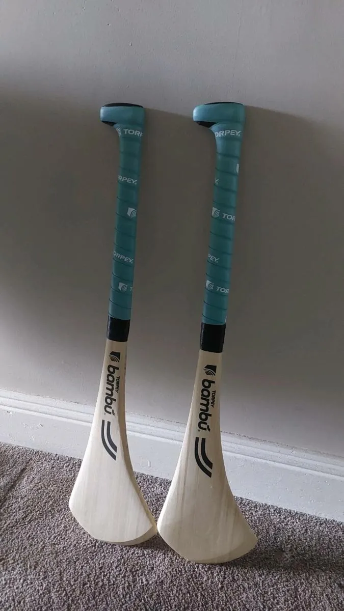 Torpey hurl Bamboo - Image 1