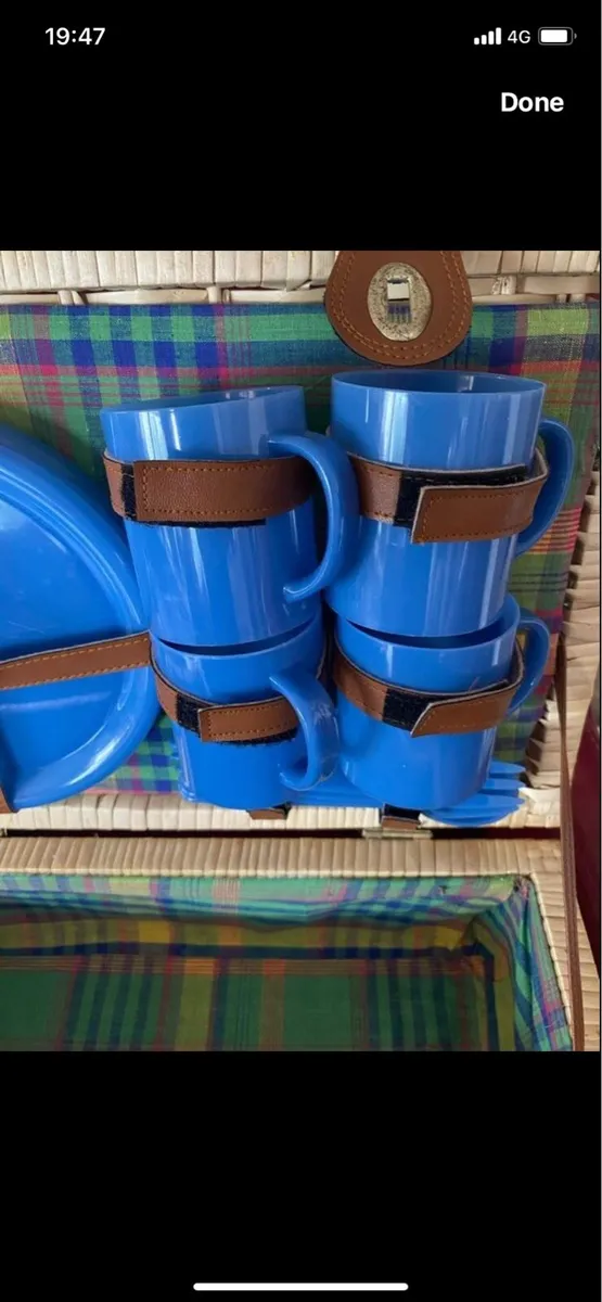 Wi let Picnic Basket - Image 3
