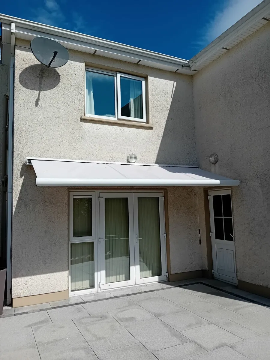 Awning - Image 1