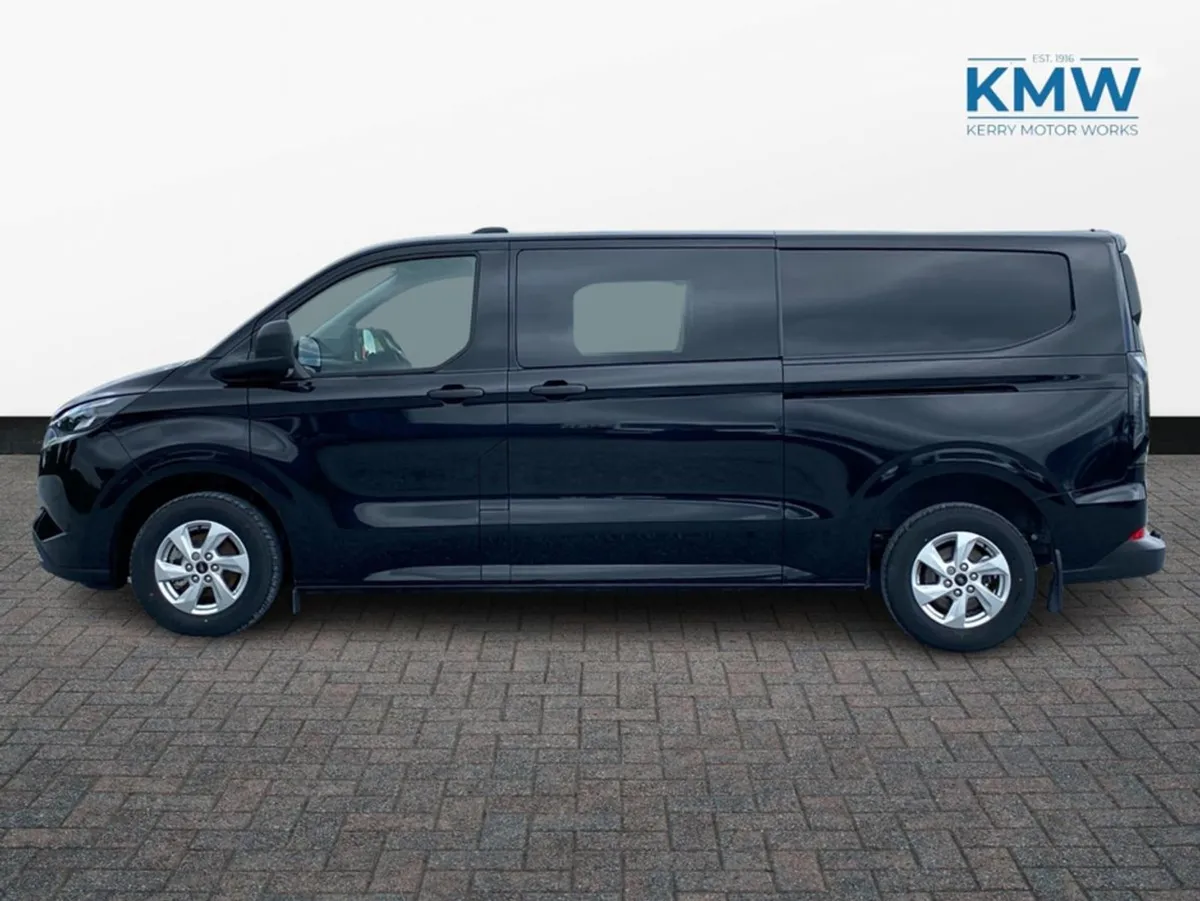 Ford Transit Custom 2.5 LWB Crewcab Trend 232 BHP - Image 1