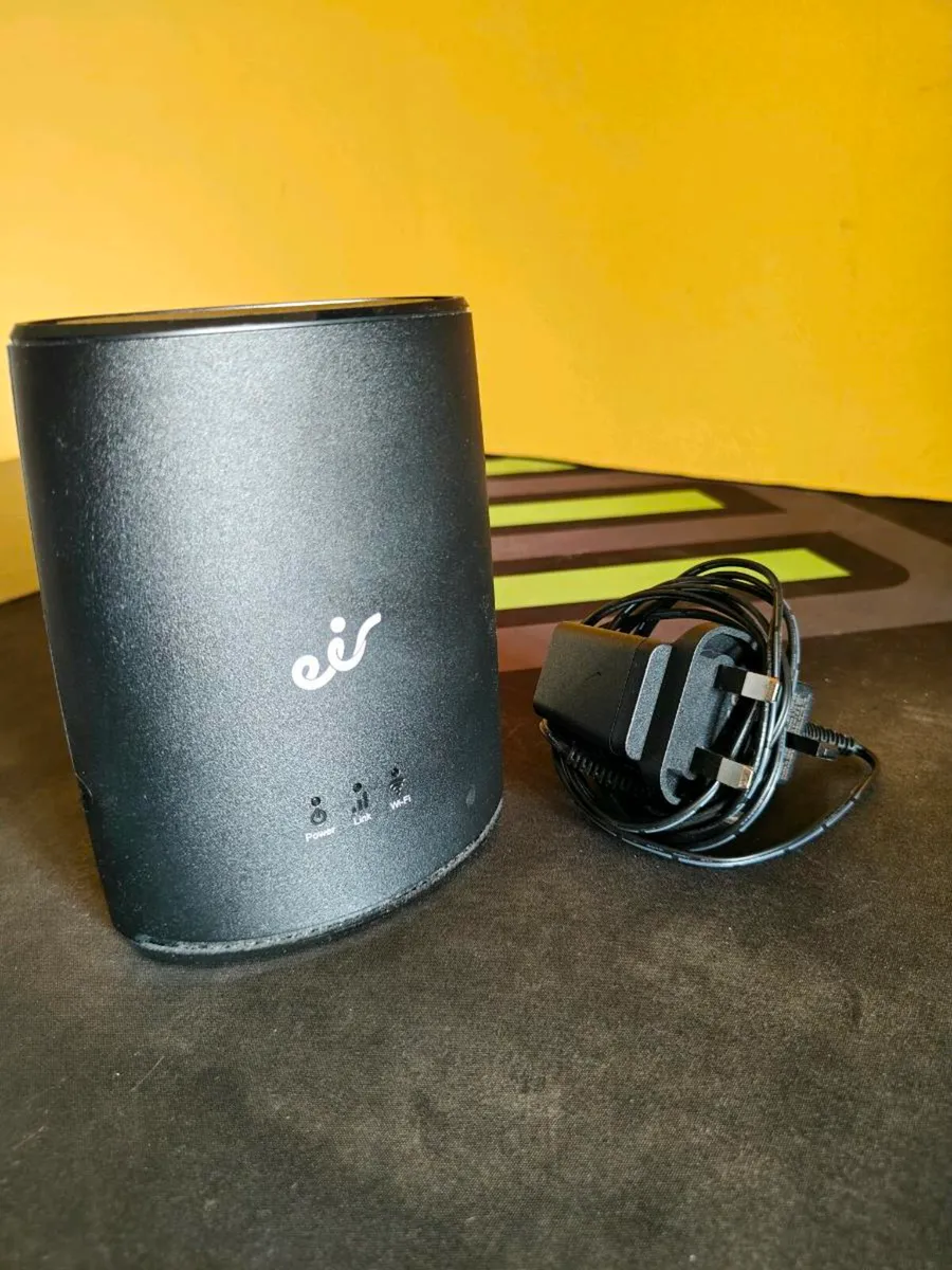 eir Smart WiFi Hub - Image 1