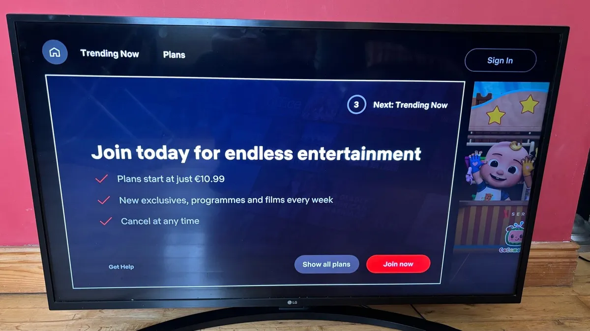 43" LG 4K Ultra HD HDR LED Smart TV - Image 2