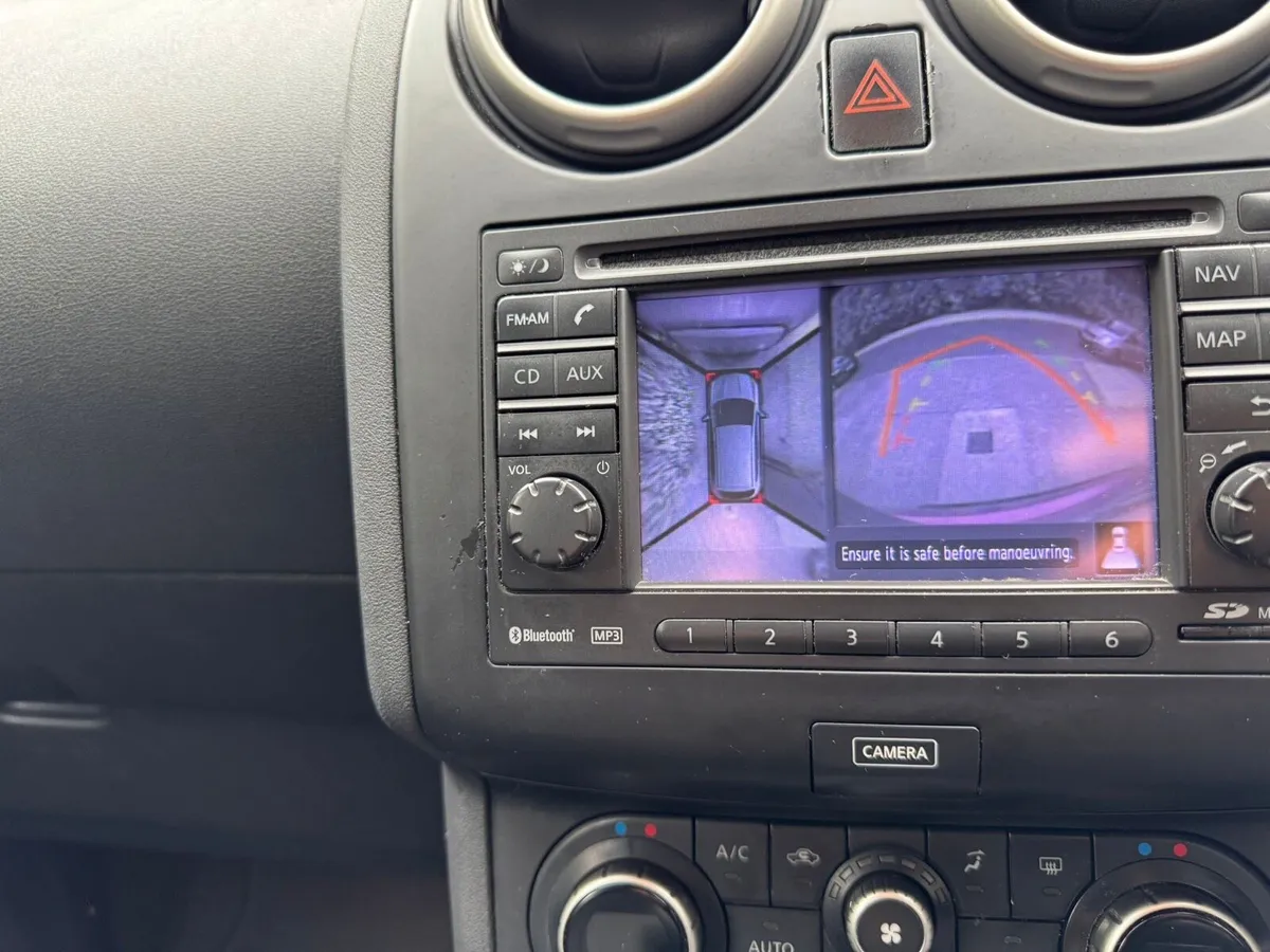 141 Nisan Qashqai 7 seater - Image 4