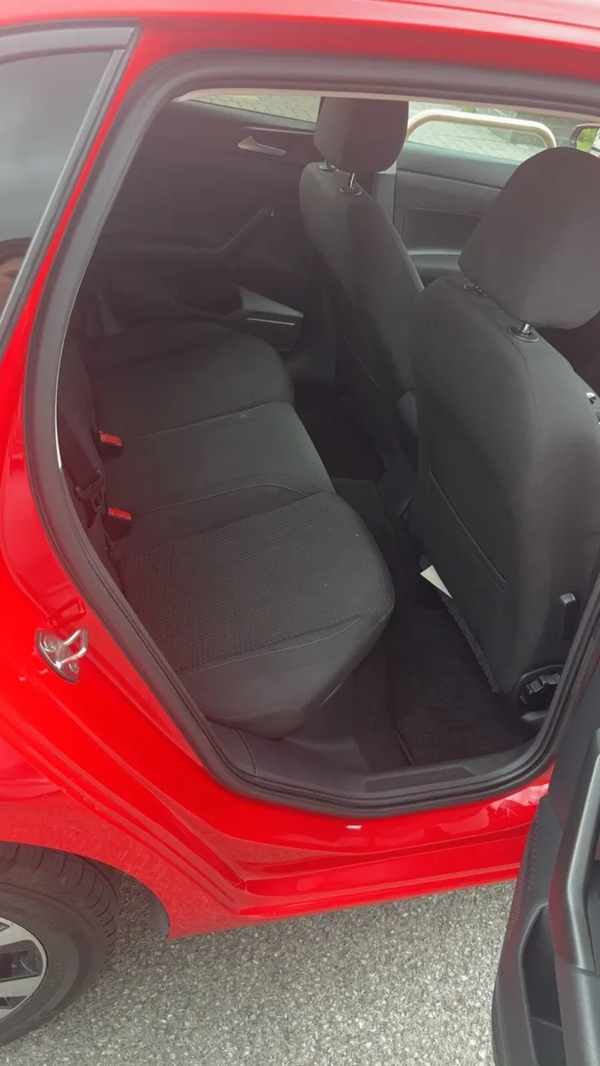 181 automatic VW Polo - Image 2