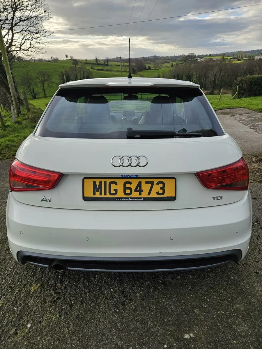 2011 AUDI A1 1.6 TDI S LINE 3DR - Image 4