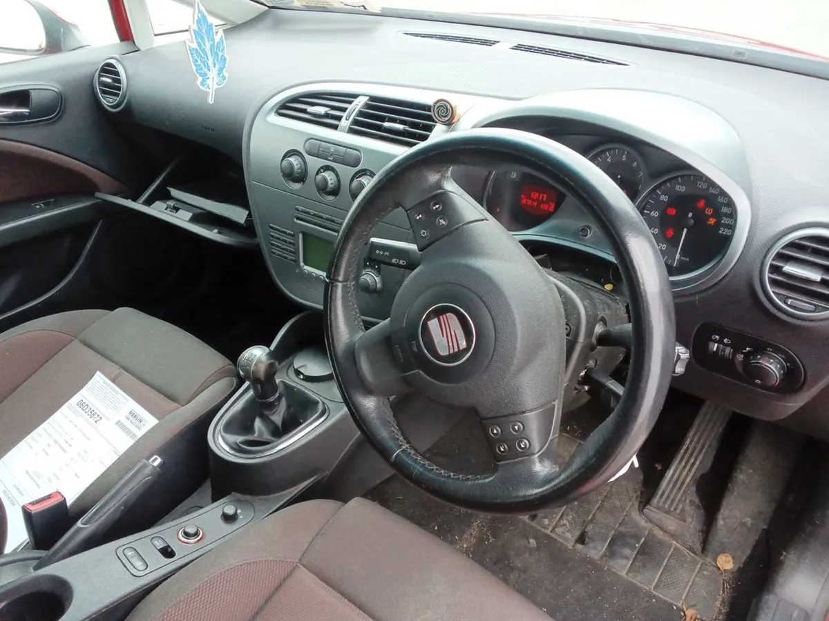 SEAT Leon 1.6 R - Image 4