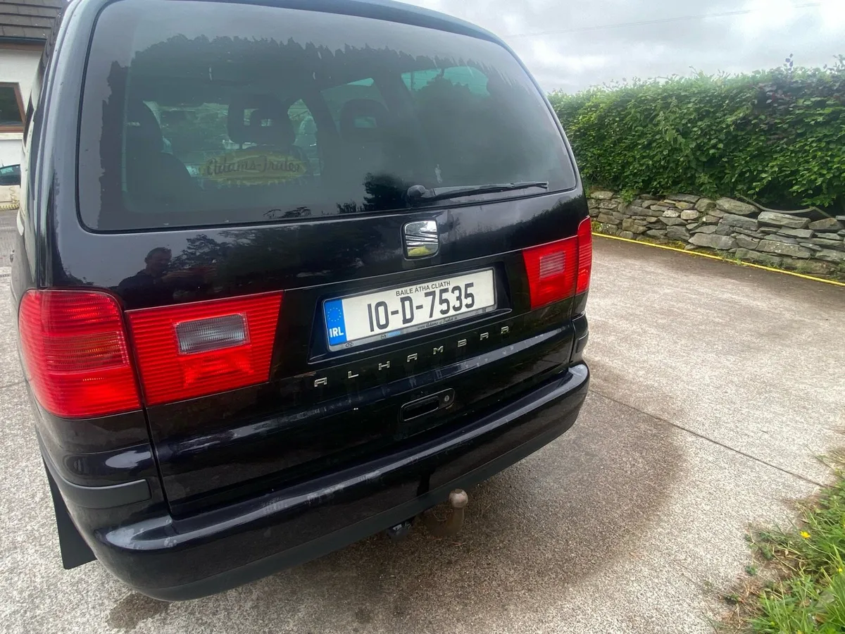 Car - Image 3