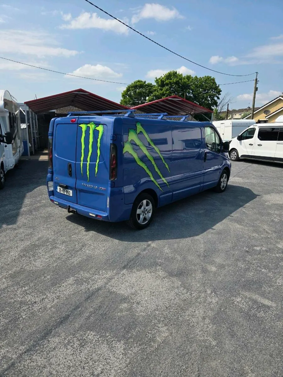 2005 OPEL VIVARO 1.9 DIESEL - Image 2