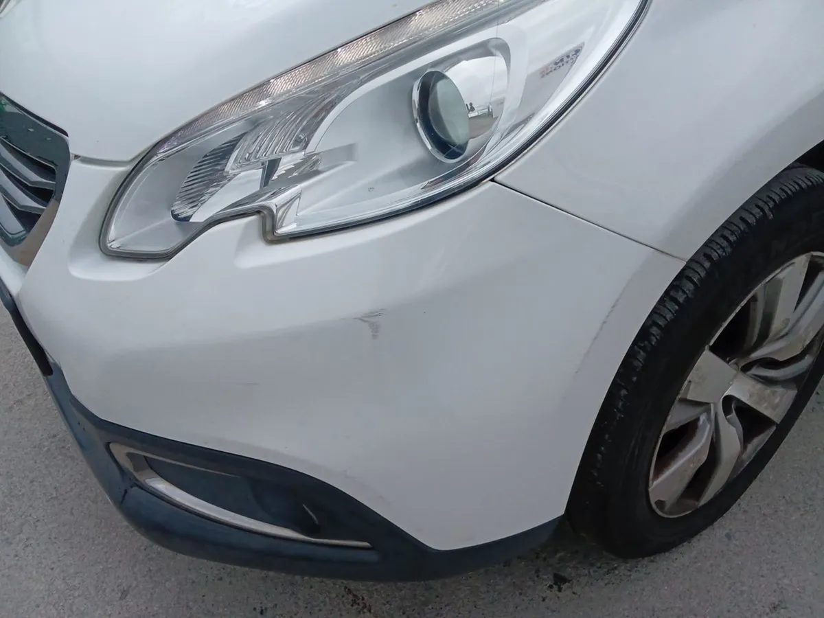 Peugeot 2008 1.2 Pure Tech (82) Allure - Image 4