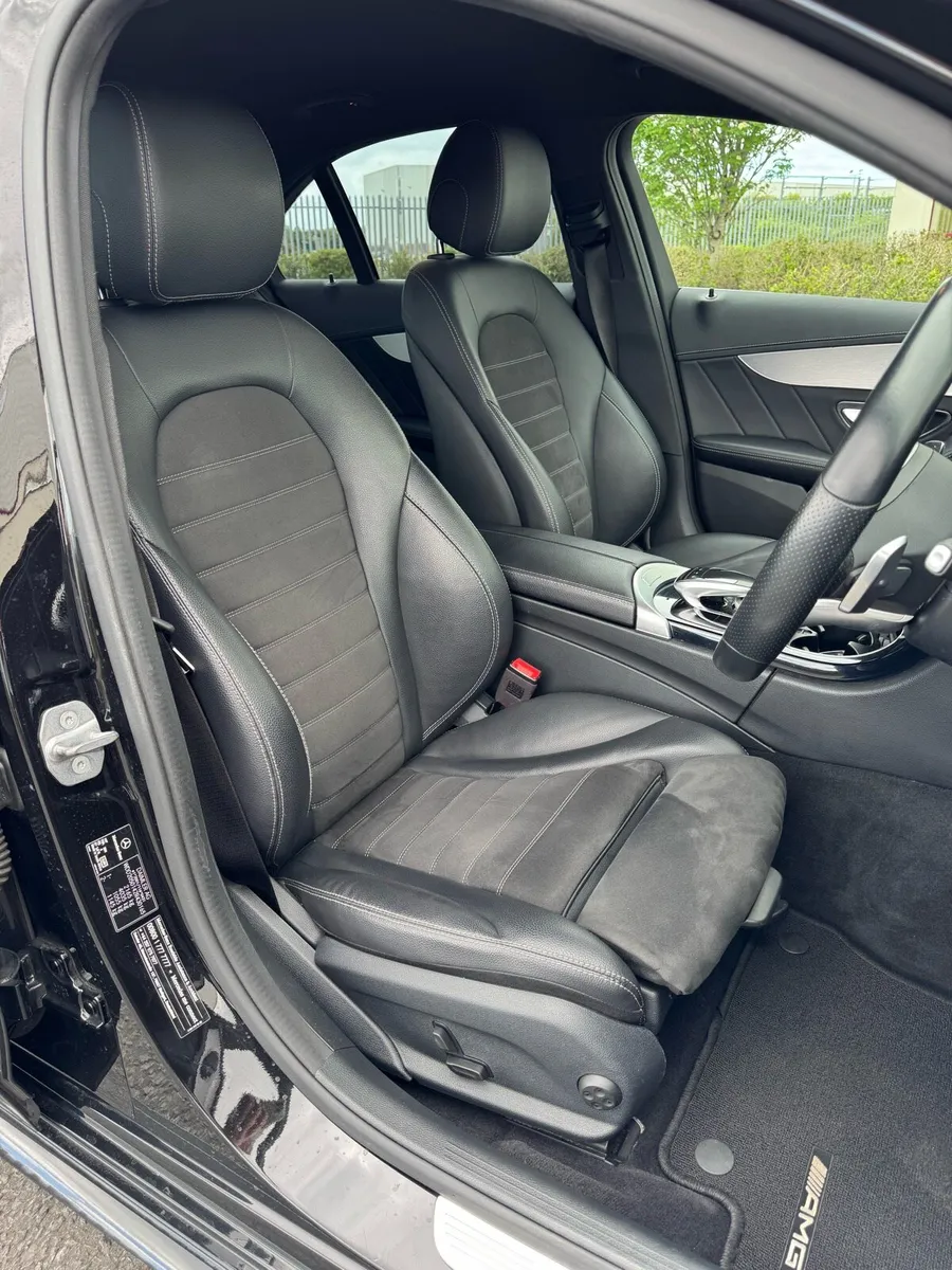 Mercedes-Benz C220D AMG LINE PREMiUM 194Bhp - Image 4
