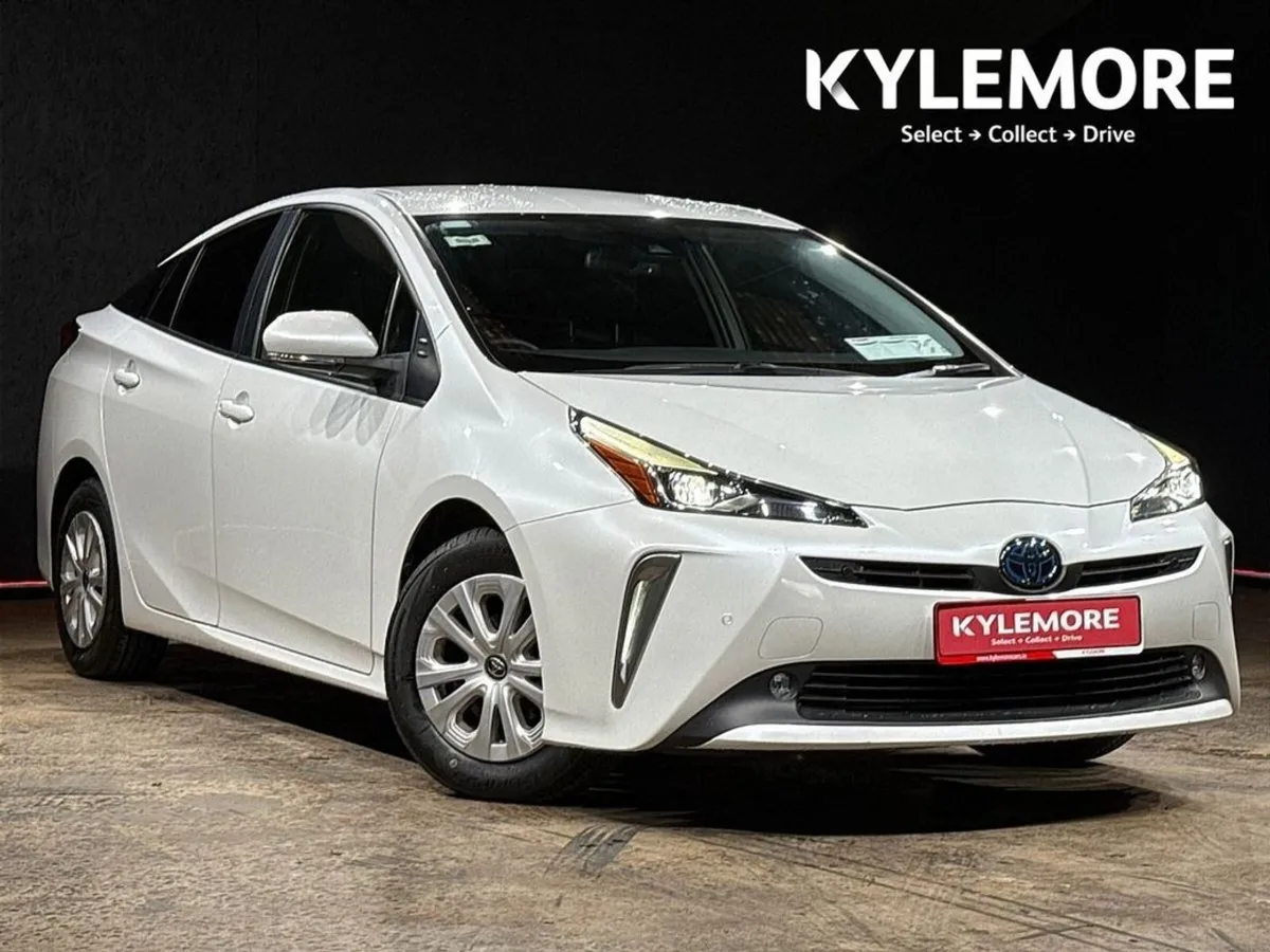 Toyota Prius Automatic 1.8 Hybrid - Safety Plus E - Image 1