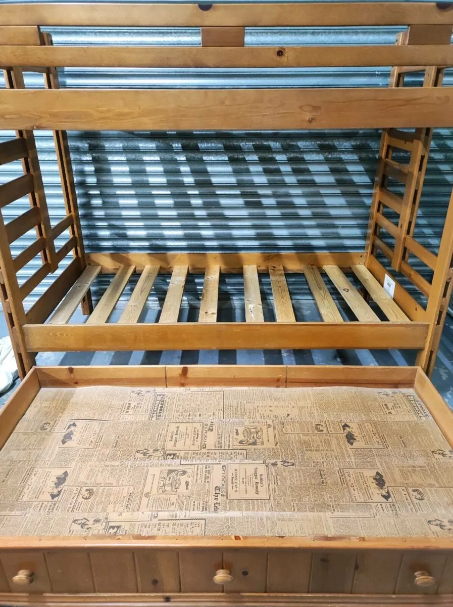 Trundle triple sleeper bunk bed
*Delivery - Image 3