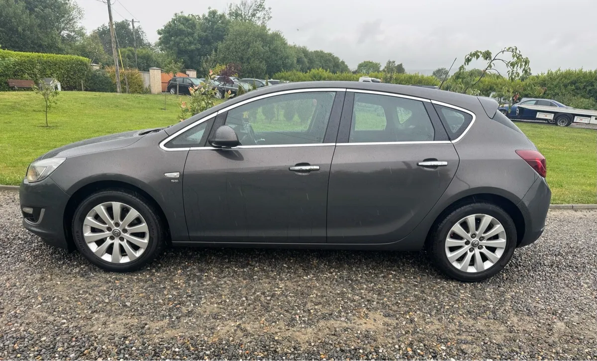 Opel Astra - Image 3