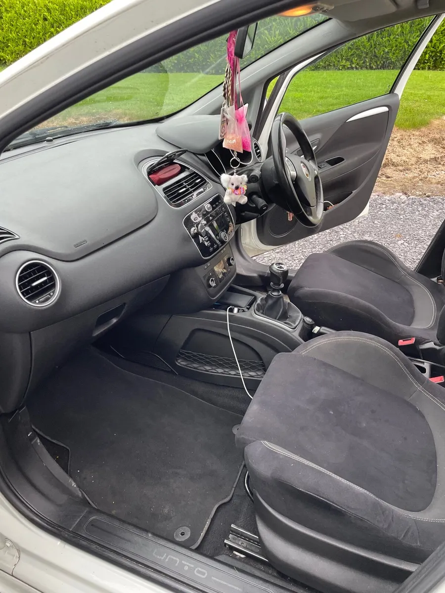 Fiat Punto 2013 - Image 4