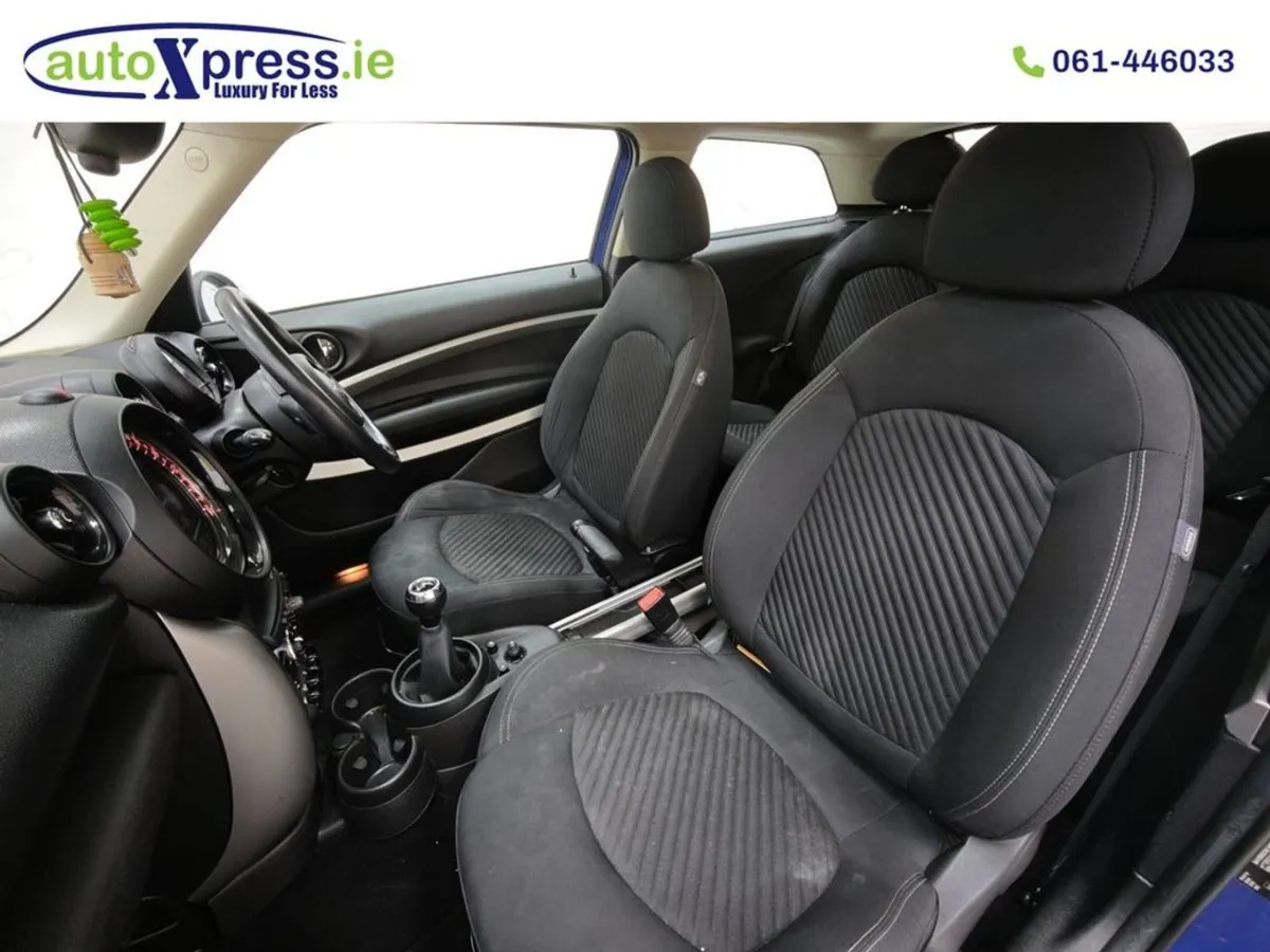 MINI Cooper D 1.6 Paceman  Panoramic Roof - Image 4