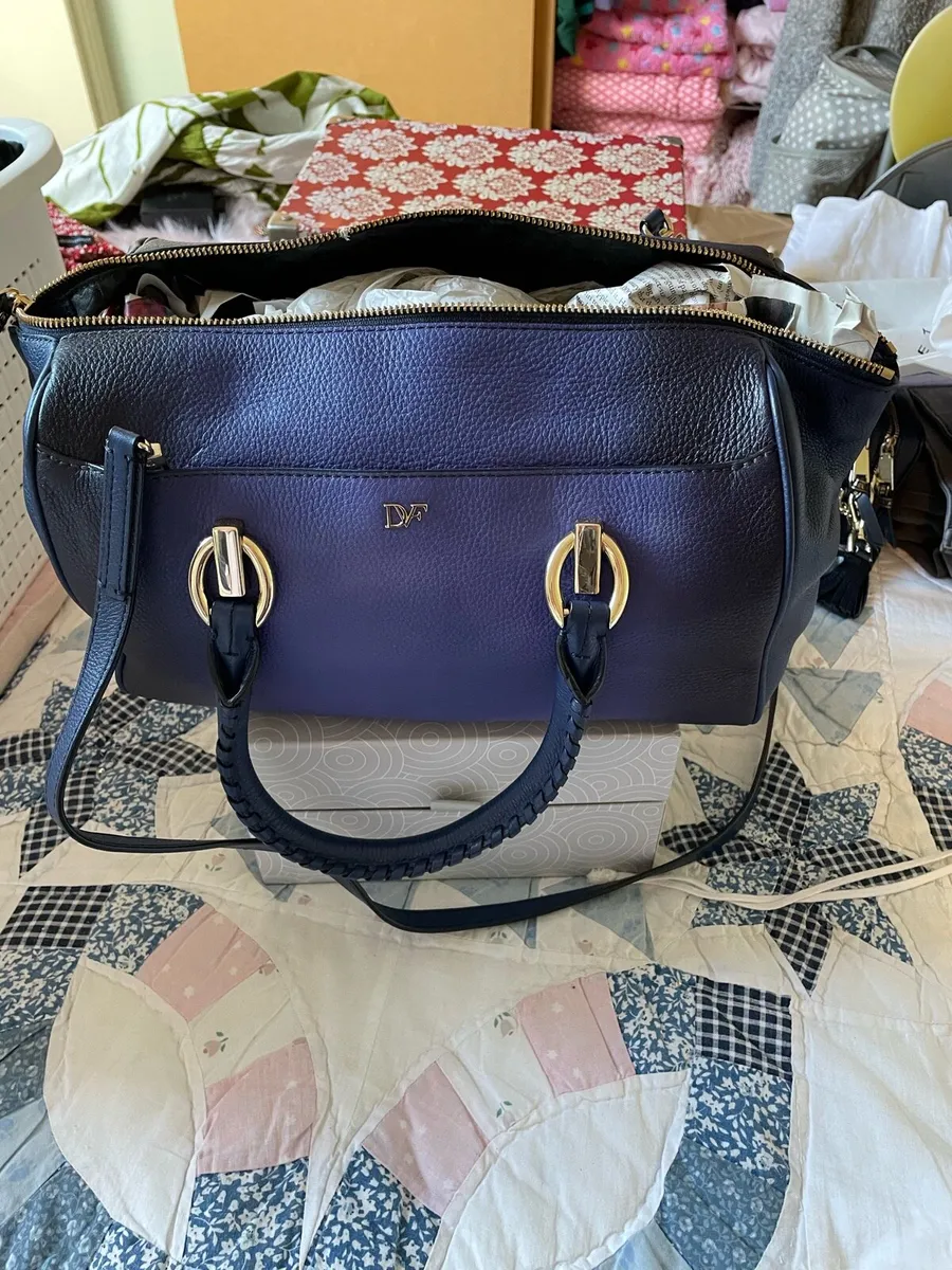 Diane Bon fustenberg ombré blue handbag - Image 1