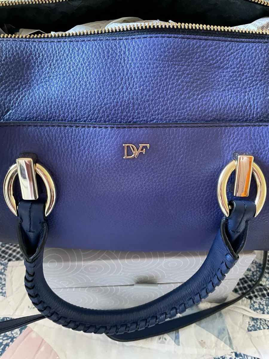 Diane Bon fustenberg ombré blue handbag - Image 2