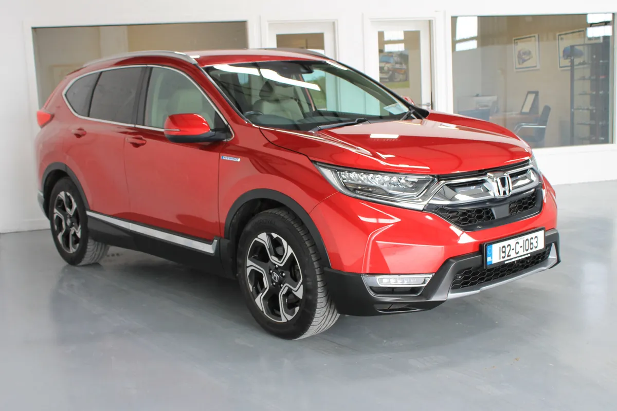 Honda CR-V 2019, Eleganece Auto, Finance arranged - Image 4