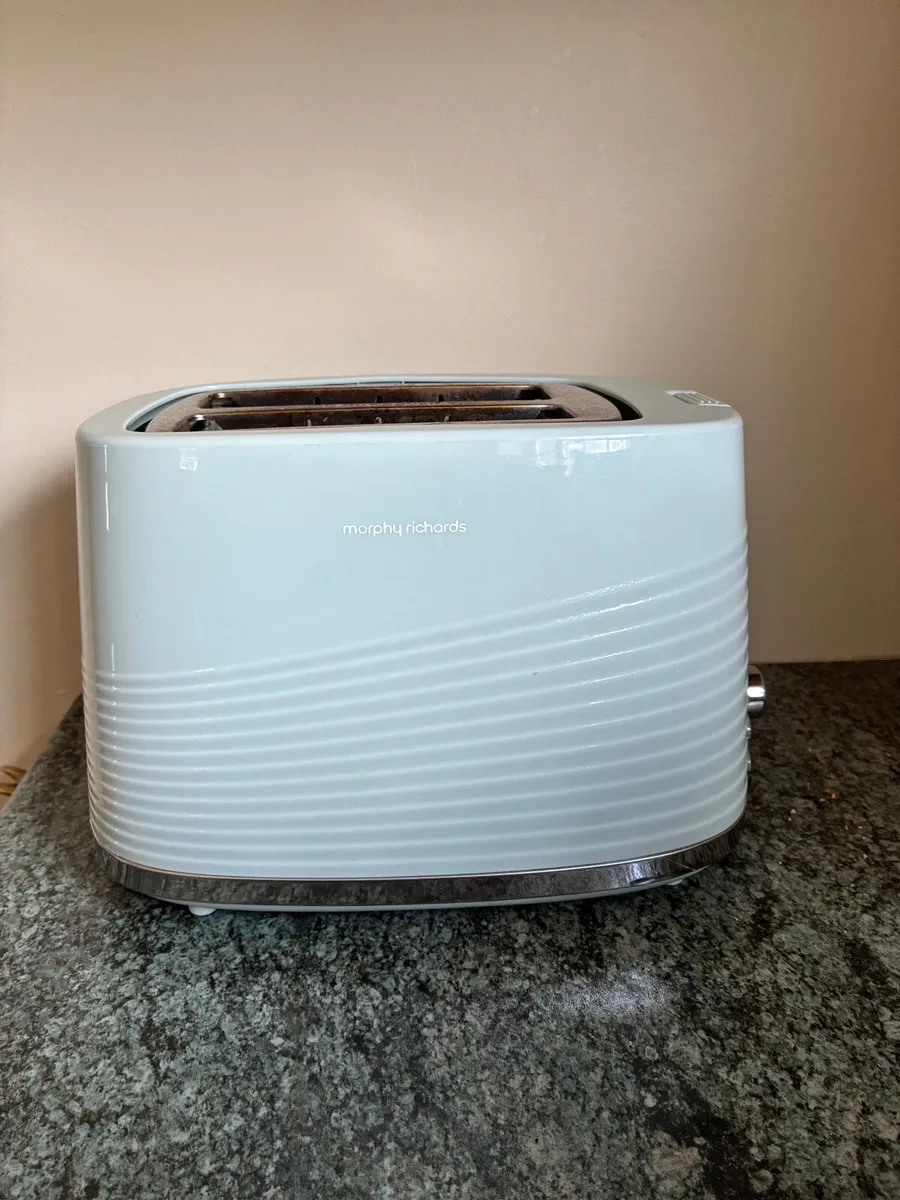 Morphy richards toaster - Image 1