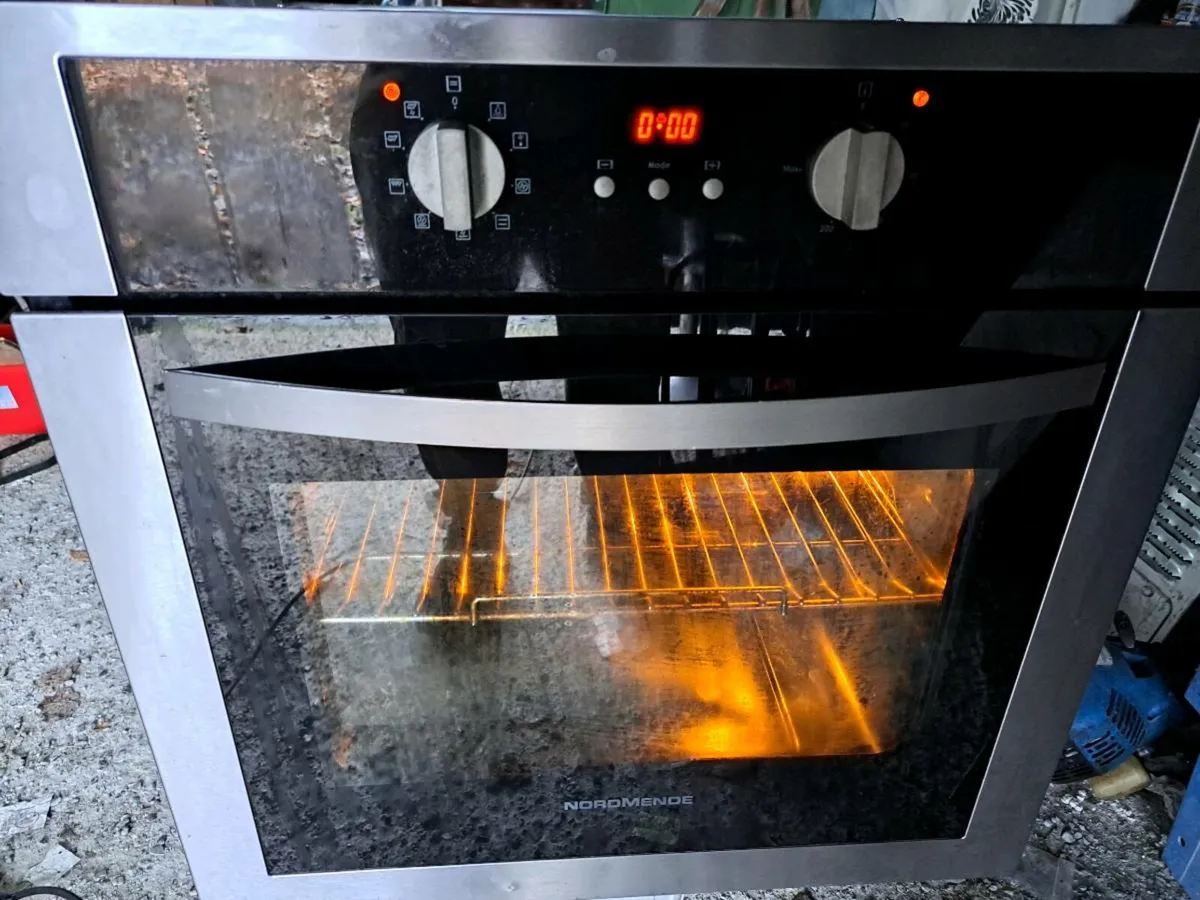 Single Electric Oven Perfect working order - Image 1