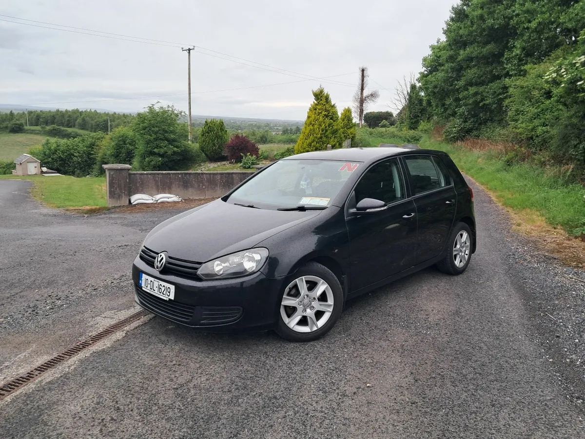 Volkswagen Golf 2010 - Image 1