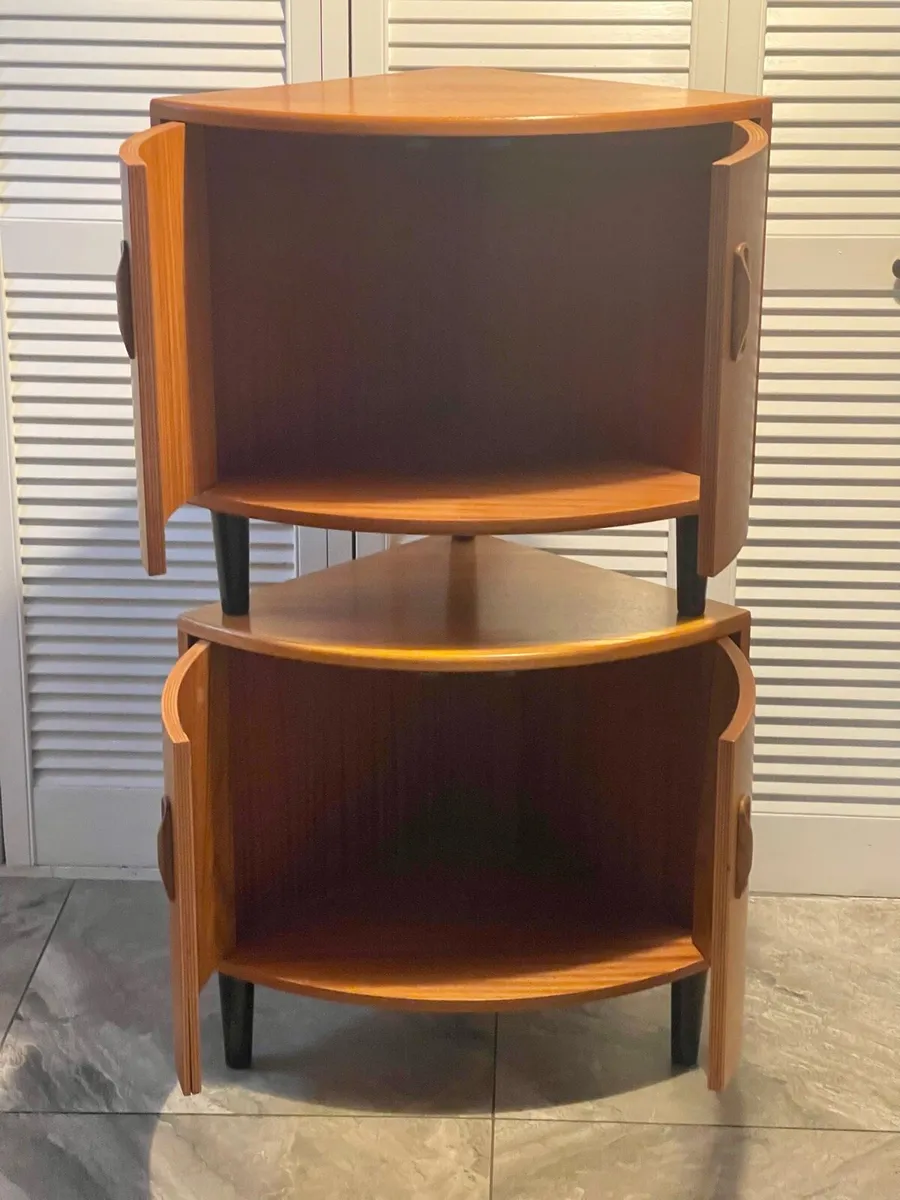 Mid century G Plan bedsides - Image 3