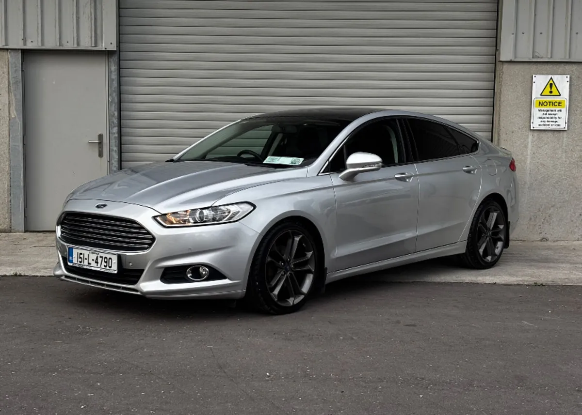 2015 Ford Mondeo 1.6 TDCI Titanium *pan roof - Image 3