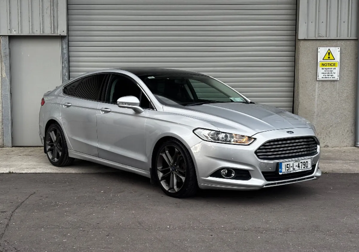 2015 Ford Mondeo 1.6 TDCI Titanium *pan roof - Image 1