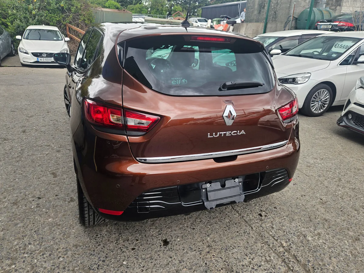2014 Renault Clio 1.2 Auto/Dynamique - Image 4