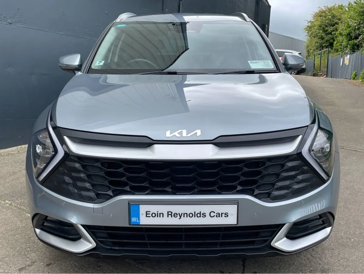 Kia Sportage 231 D K3 Crdi Mhev AS New  Low Kms - Image 3