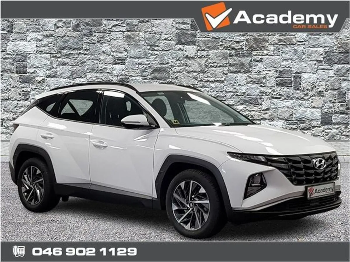 Hyundai Tucson Ix35 Executive 5DR - Image 1