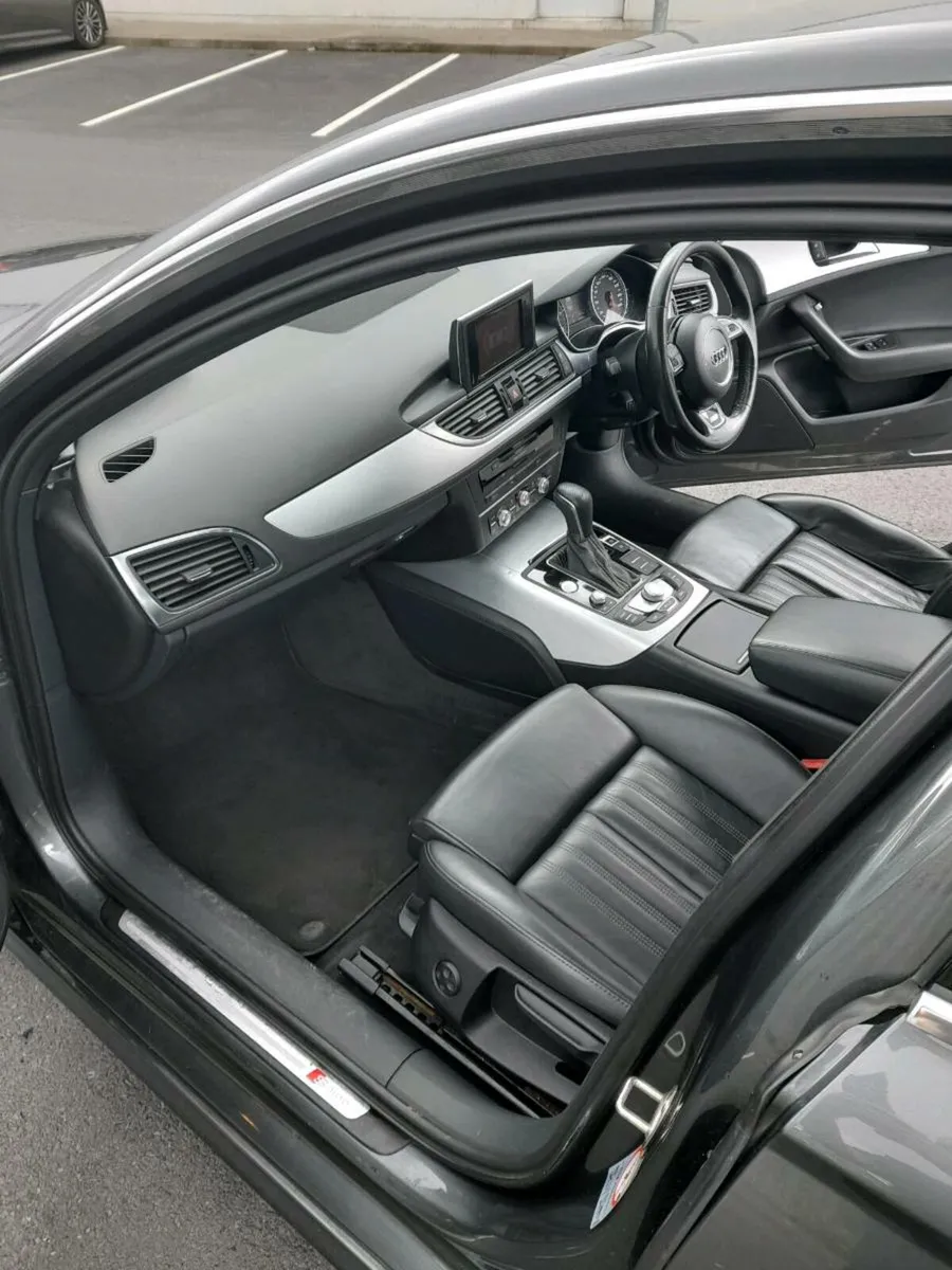 Audi A6 S-line Automatic - Image 2