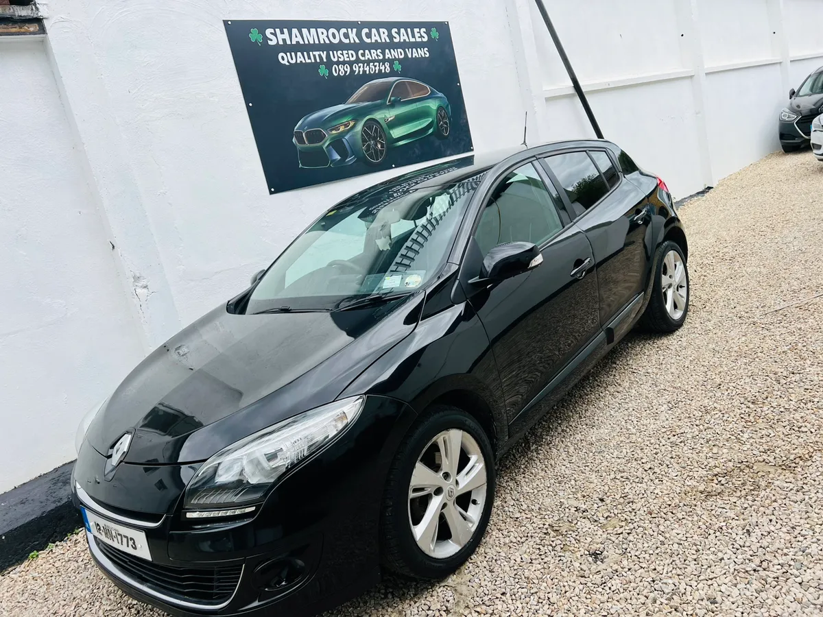 2012 Renault Megane 1.5 Dci Dynamic *Low miles* - Image 3