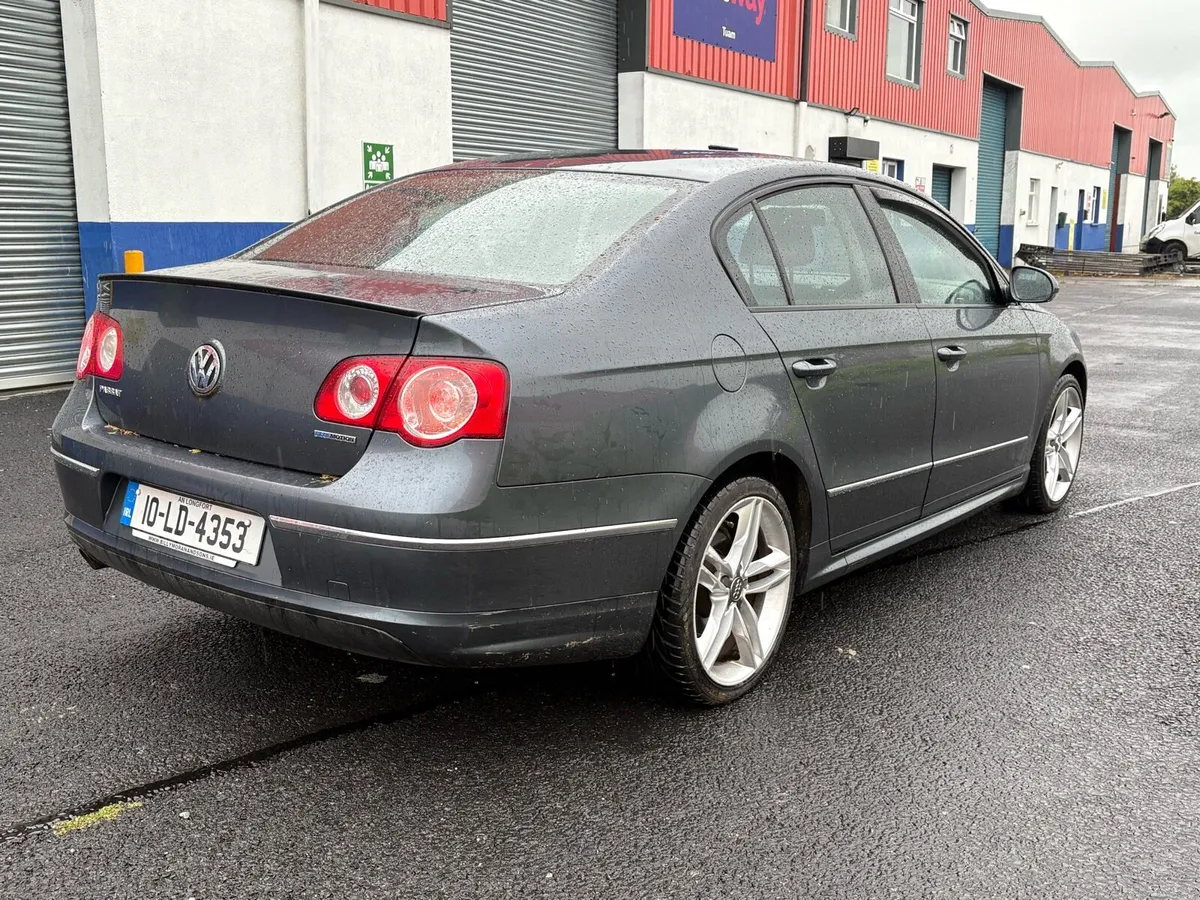 VW PASSAT 1.6TDI - Image 2