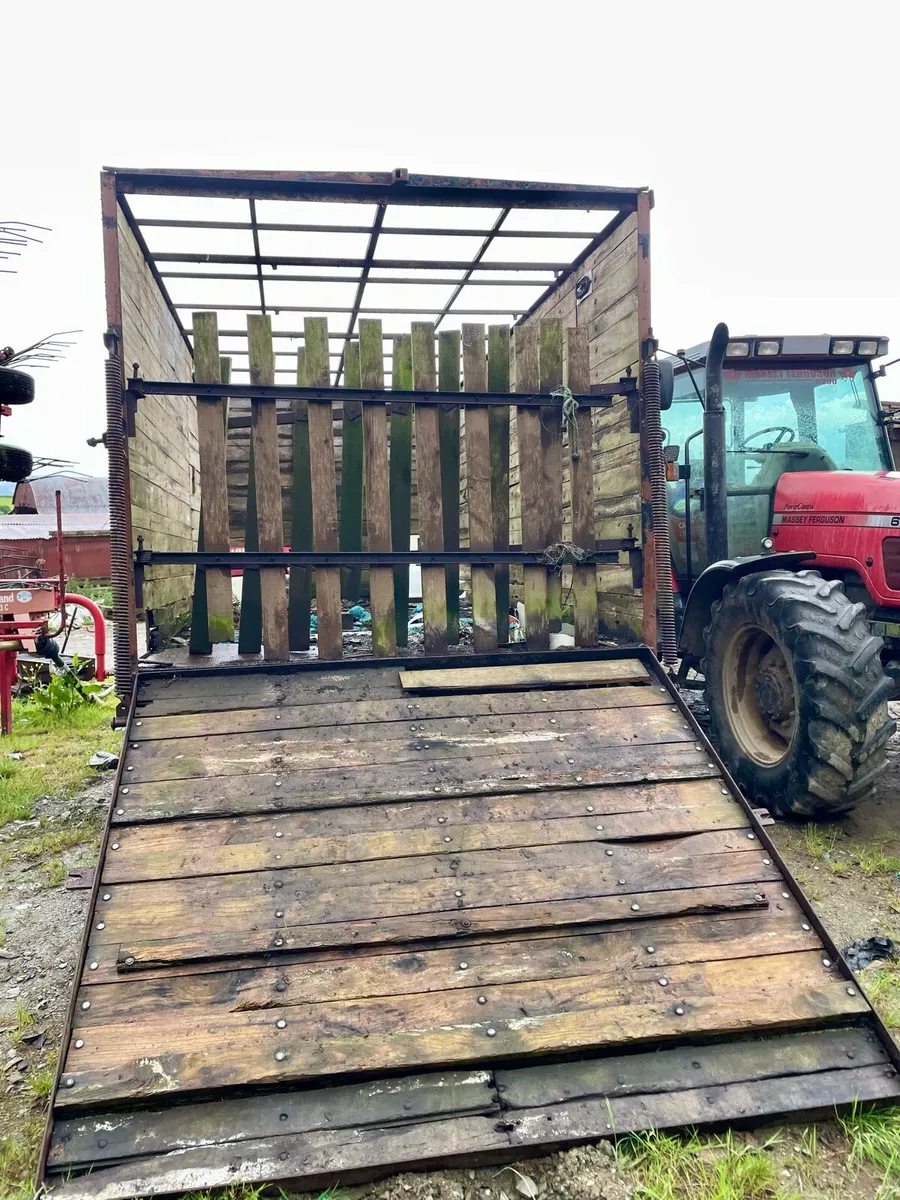Cattle trailer - Image 2