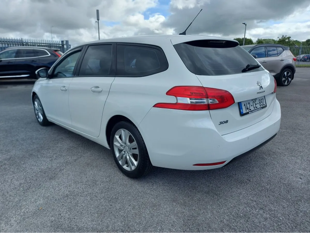 Peugeot 308 1.6 HDI SW Active 5DR - Image 2