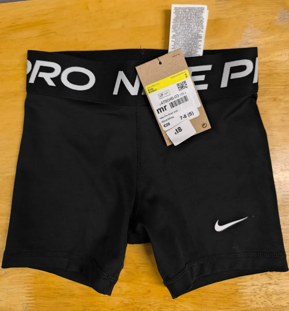 Classic Nike Pro Shorts (Girls Age 7-8) - Image 2