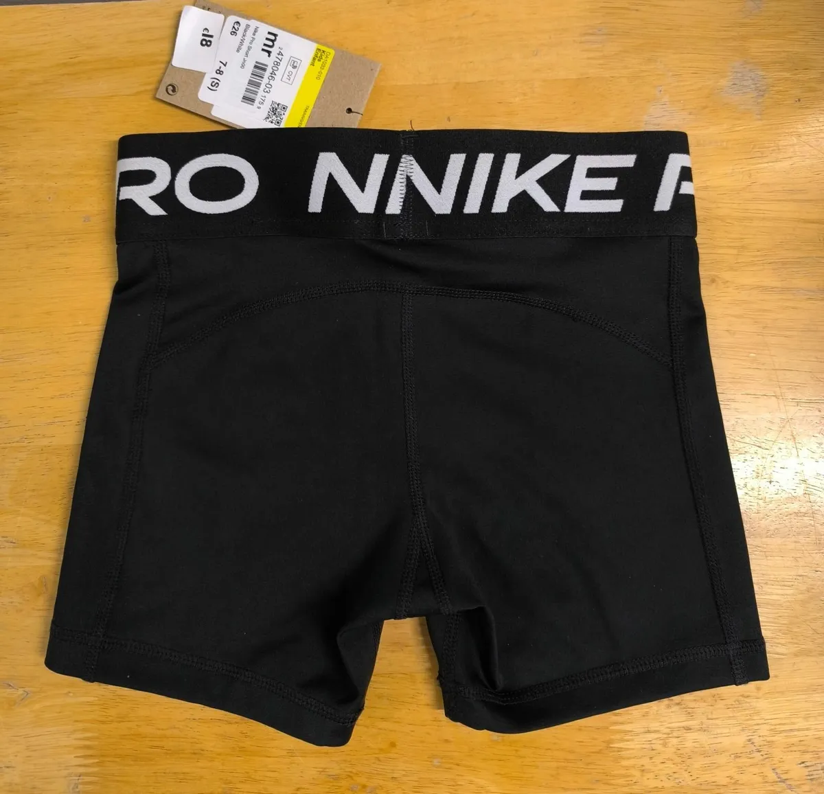 Classic Nike Pro Shorts (Girls Age 7-8) - Image 3