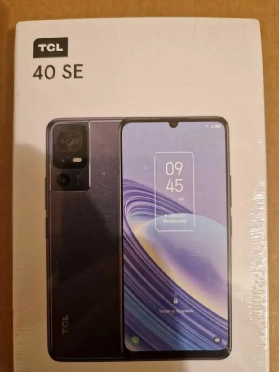 TCL 40SE Smart Phone, 128GB, On Tesco Network - Image 1
