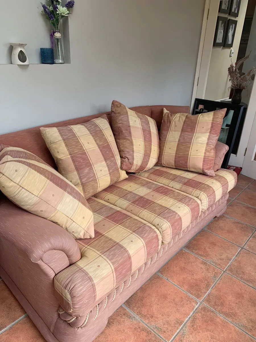 Furniture - Image 3