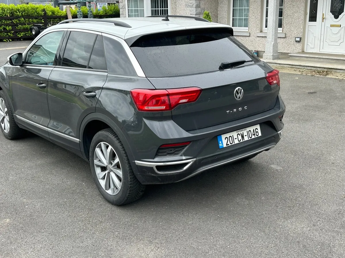 Volkswagen t-roc - Image 3