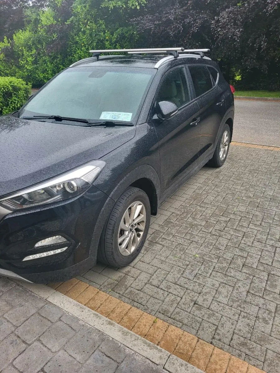 Car - Image 2